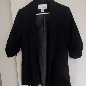 3/4 sleeve blazer.
